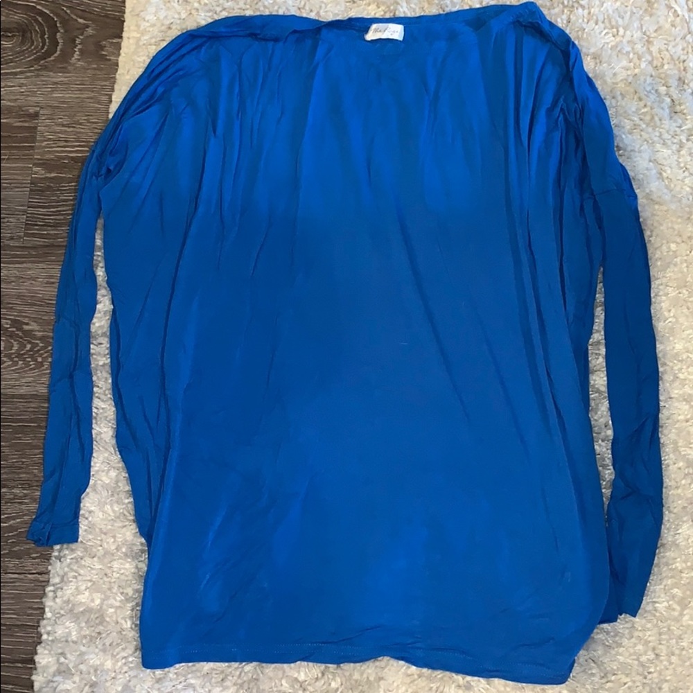 Made to wear with leggings!